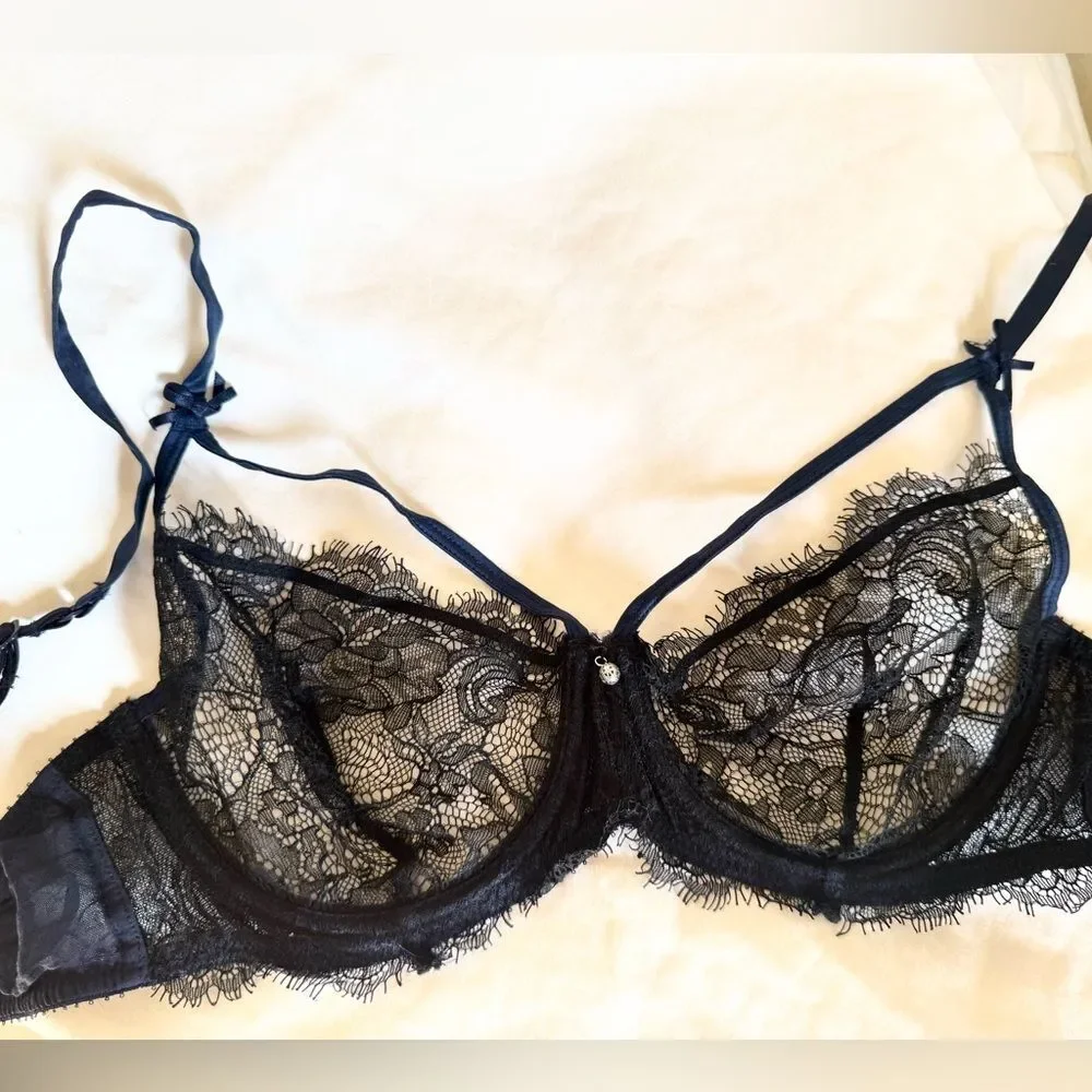 Elle Macpherson Lace Balconette bra navy blue black women’s 36B unlined